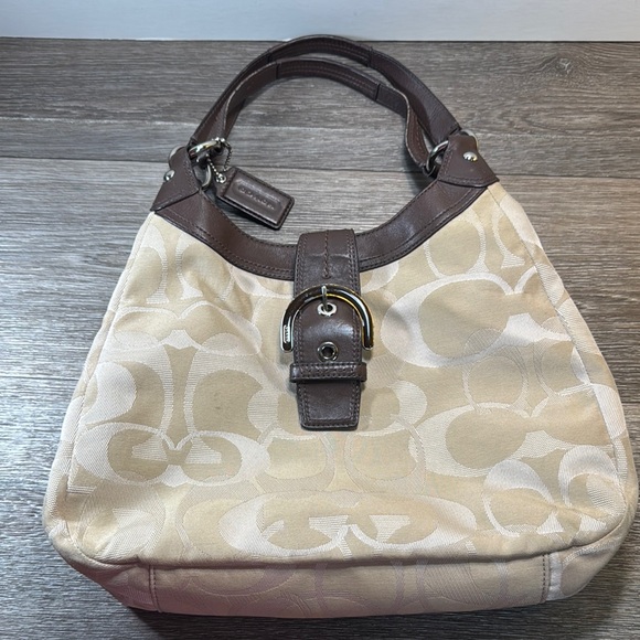Coach Cream and Brown Shoulder Bag - Picture 1 of 12